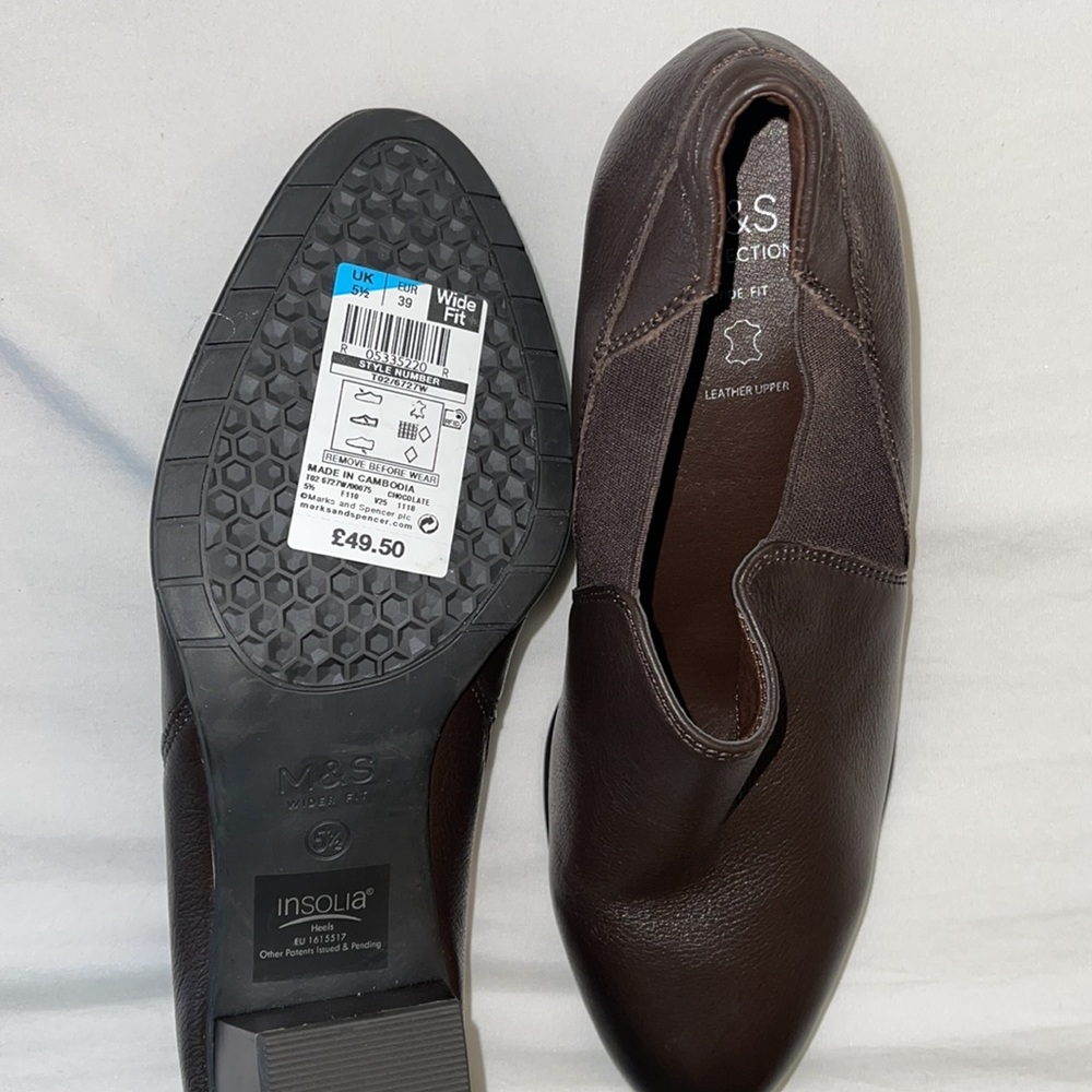Shoes - Picture 5 of 5
